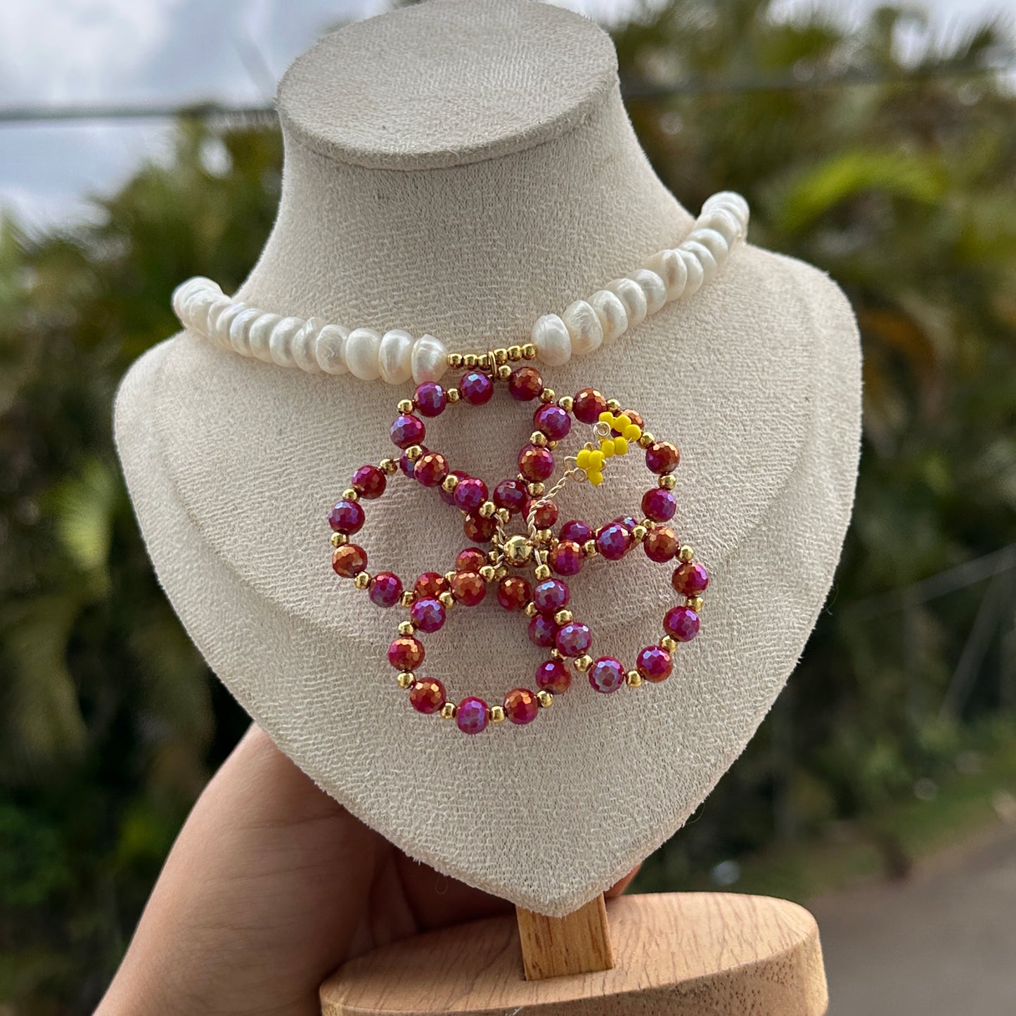 La Maga Pearl Statement Necklace