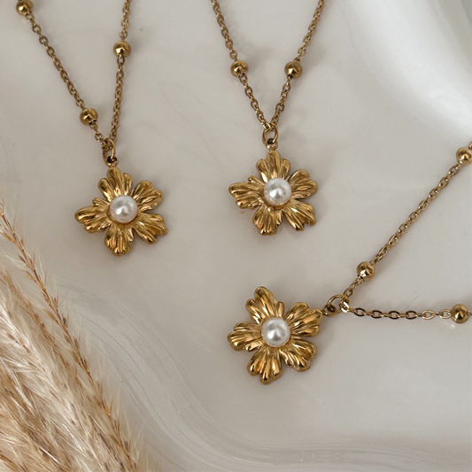 Bloom Necklace