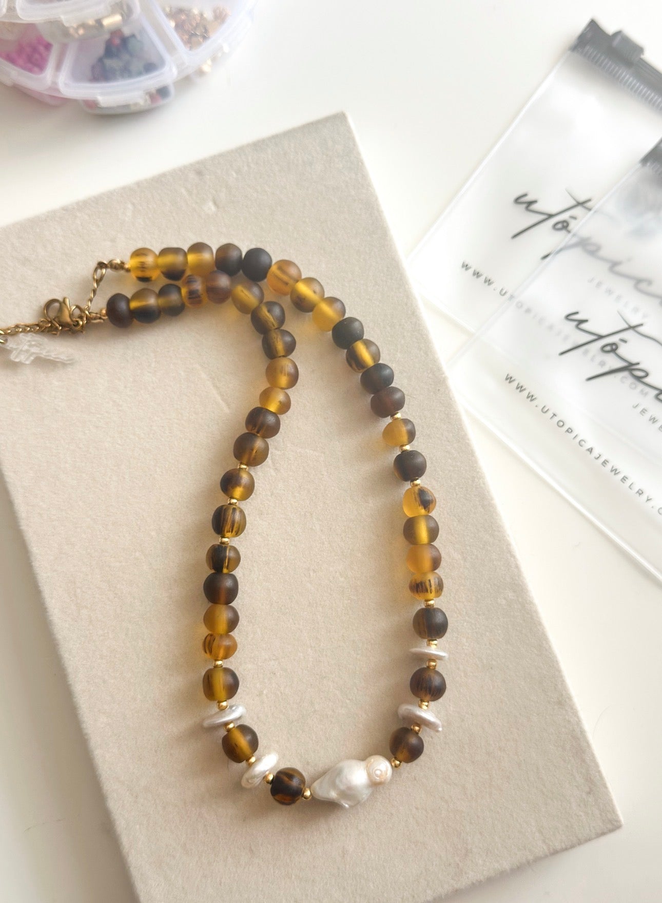 Sandbrown Necklace