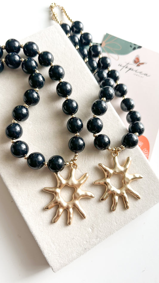 Soleia Black Necklace