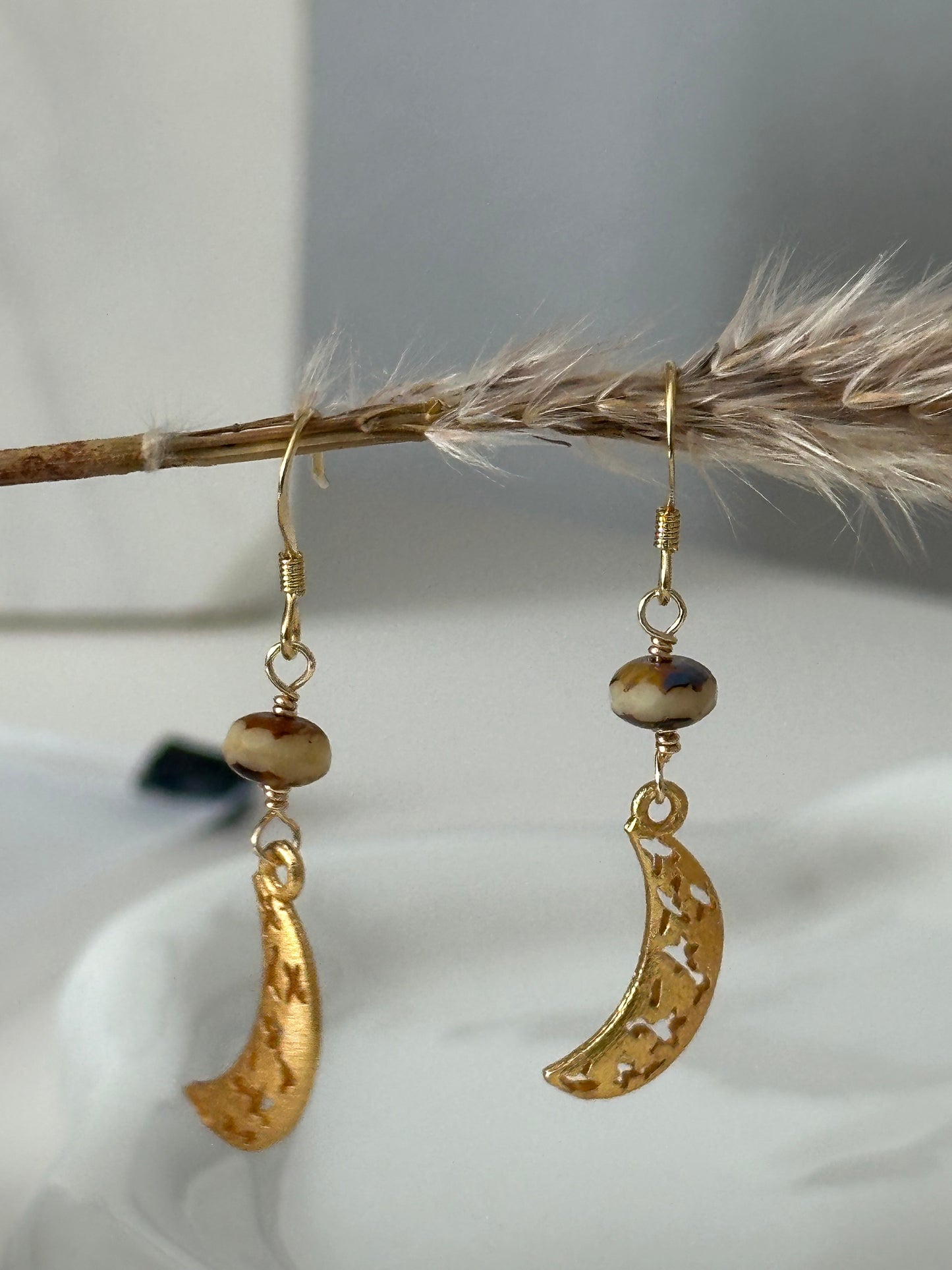 Lunie Earrings