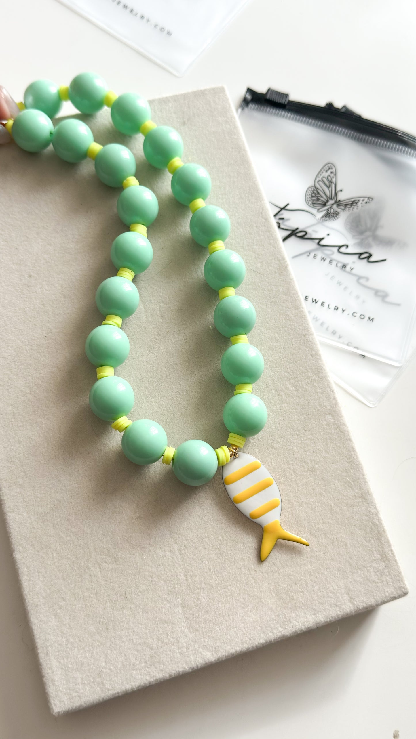 Pececito Bubble Necklace