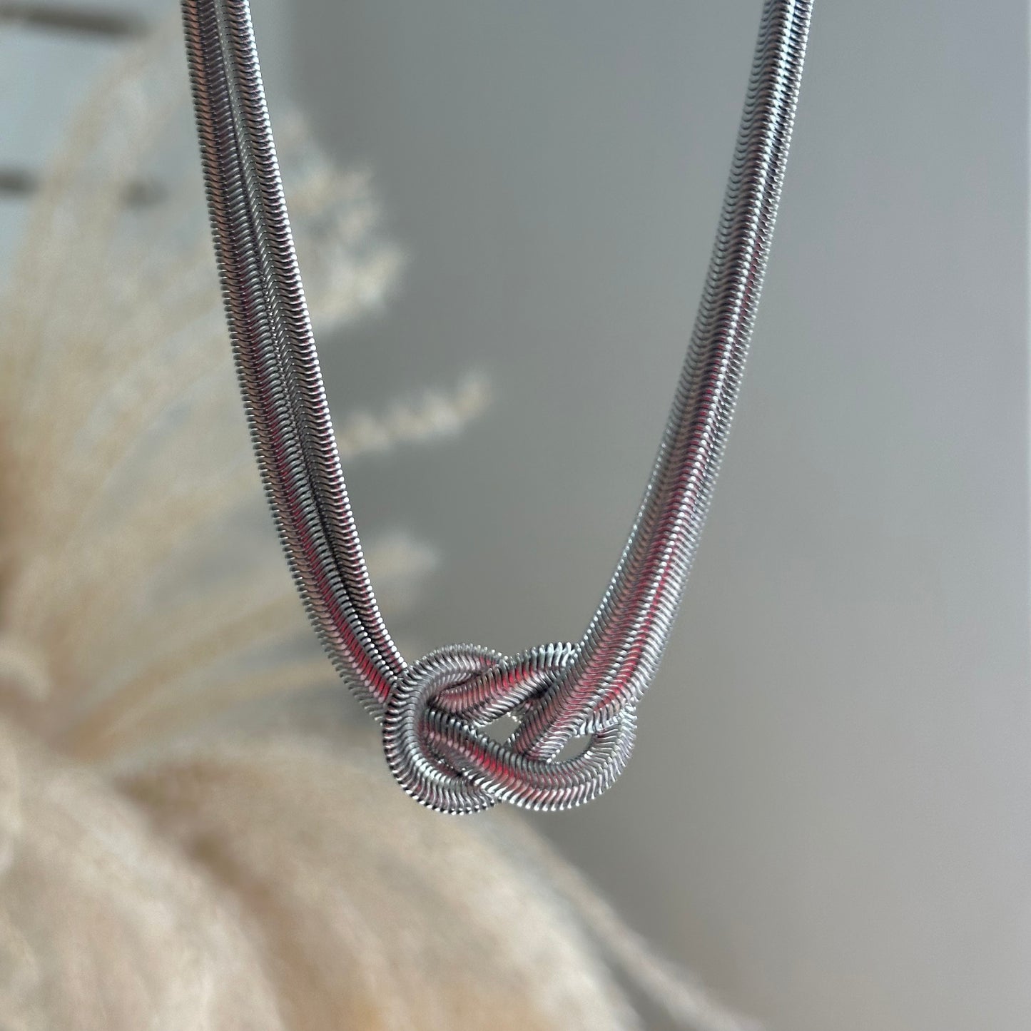 The Silver Knot Necklace