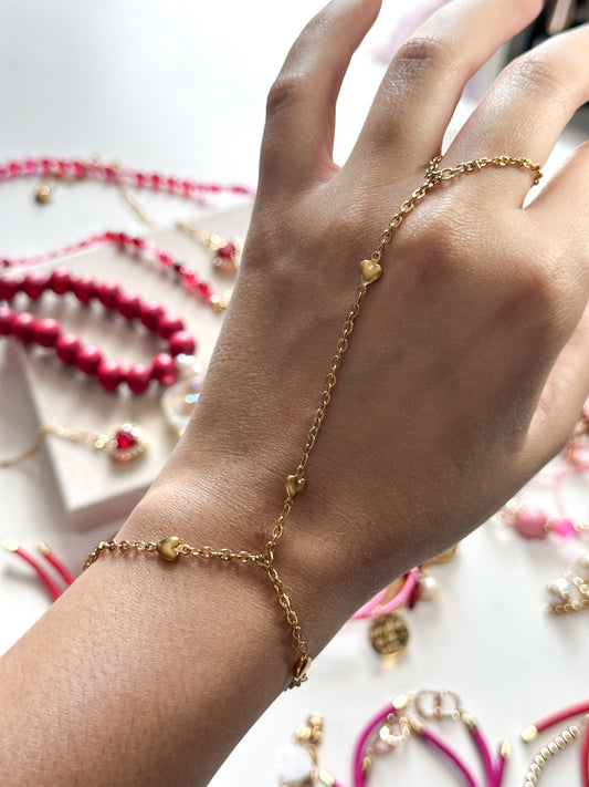 Pretty Hand Chain