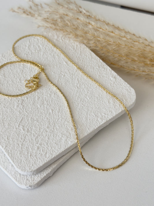 Snakey Minimal Necklace