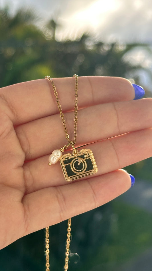 La Camara Necklace