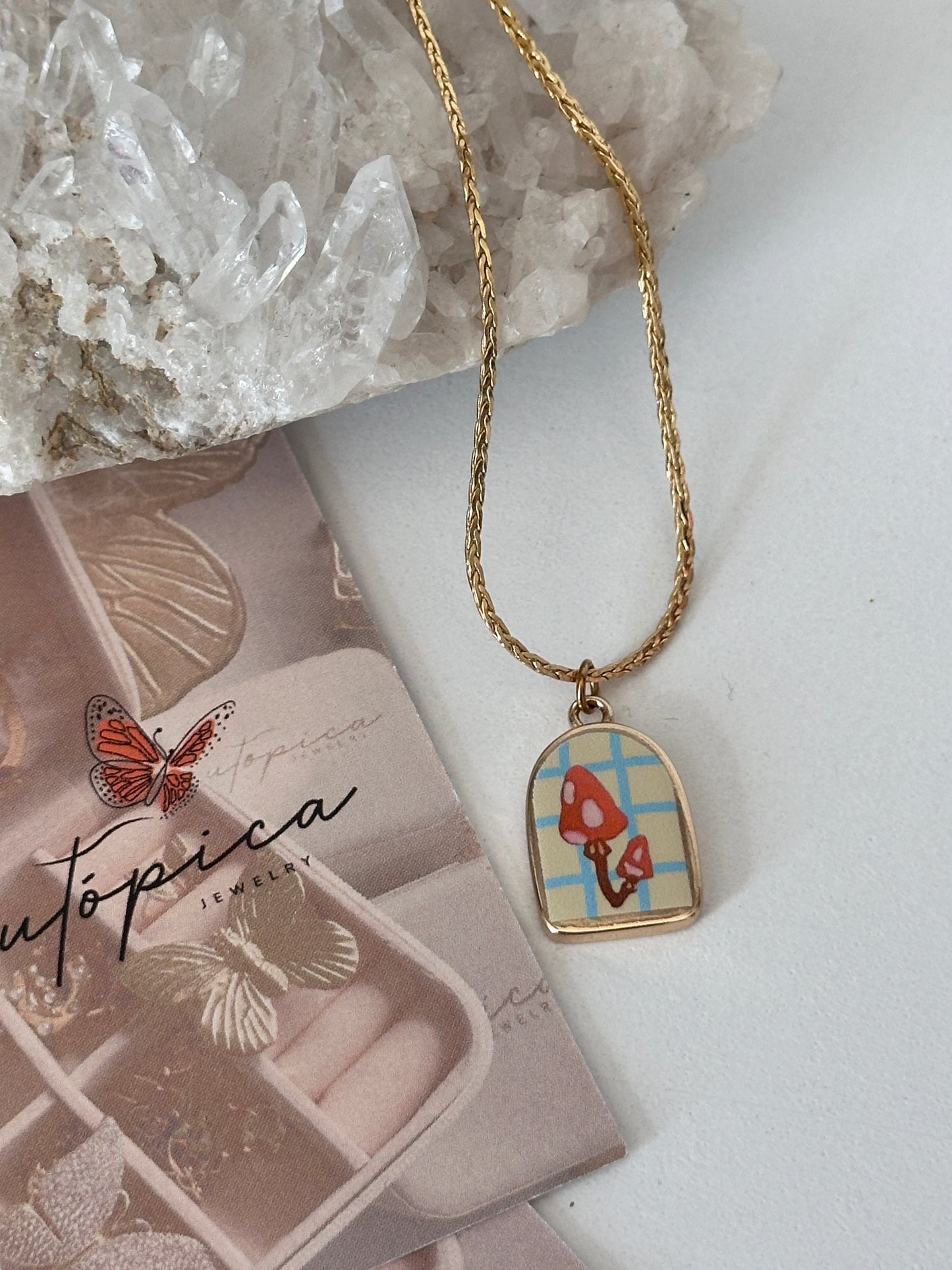 Cleo Romantic Necklace