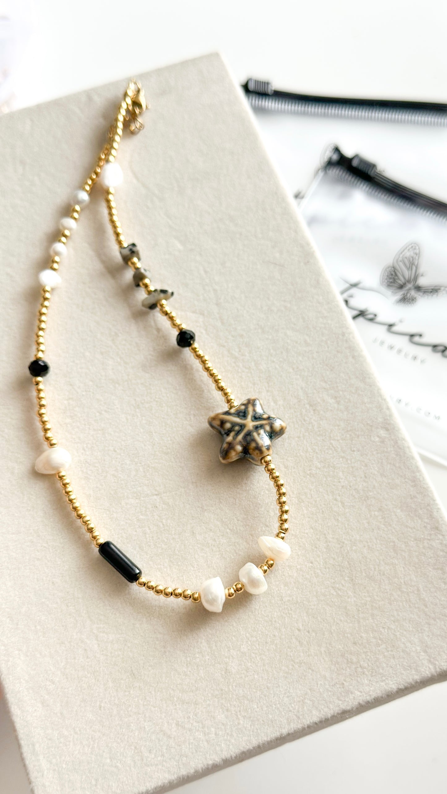 Solea Black Necklace